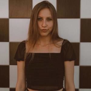 Meet your Posher, Alissa